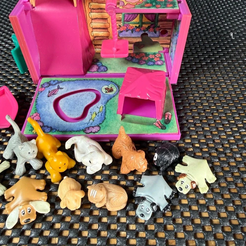 Pound Puppies vintage pound